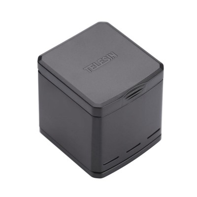 Зарядное устройство RedLine RL712 - для 3х аккумуляторов GoPro